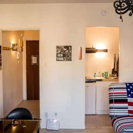 Travel Homes - The Eastside, Parking And Downtown *